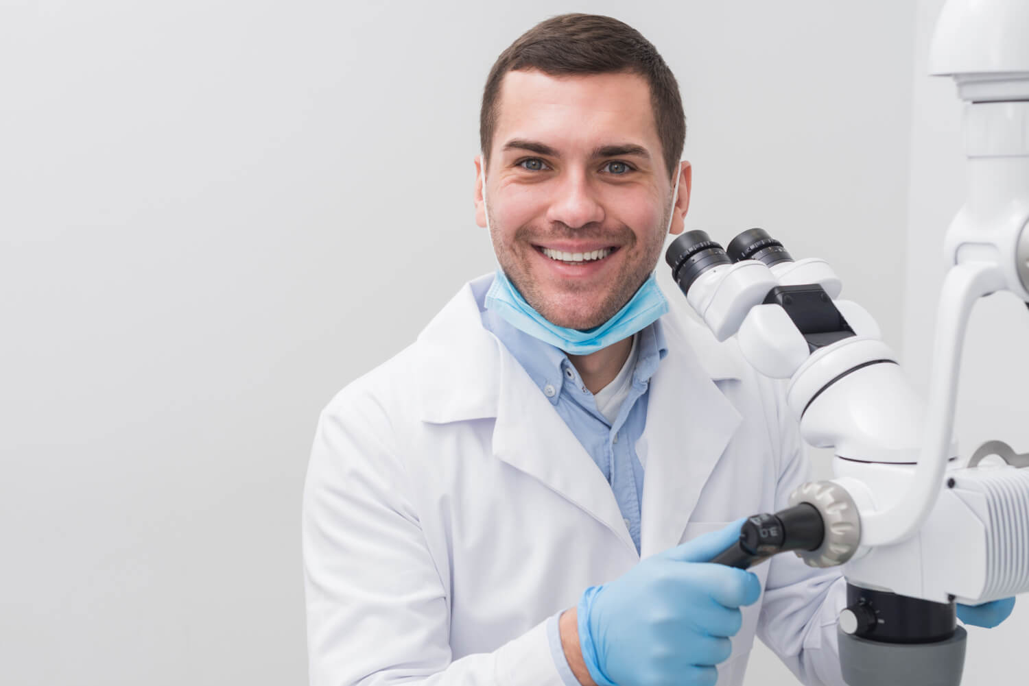 Veja esse nosso artigo sobre: Clínica de canal com microscopia em São Caetano do Sul