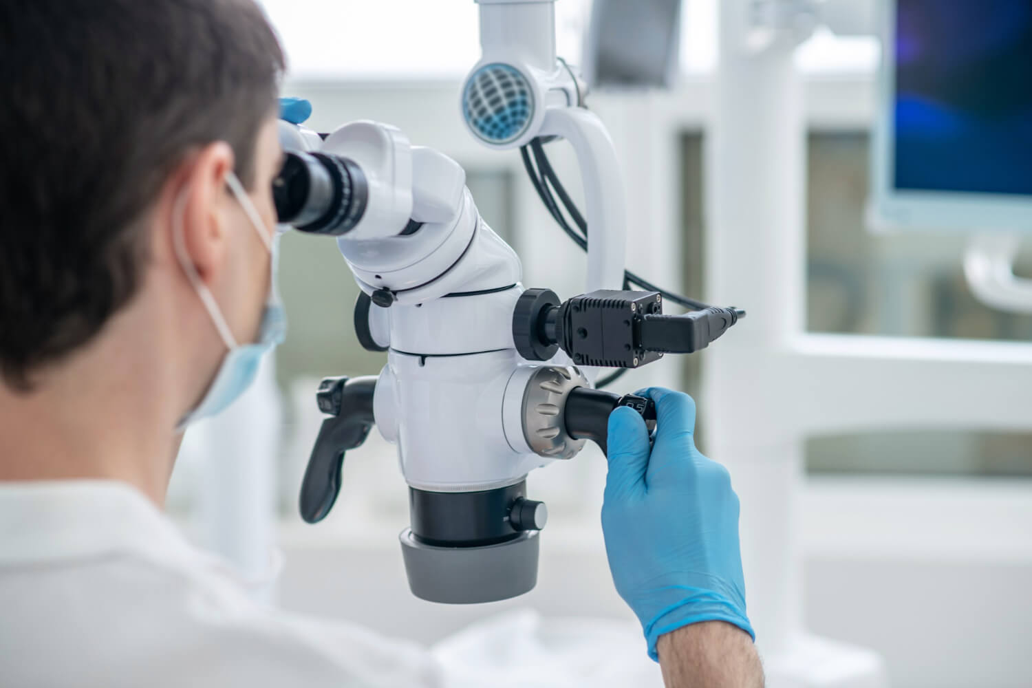 Veja esse nosso artigo sobre: Especialista em Canal com microscopia em São Paulo